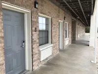 Walnut Inn - Checotah - parking