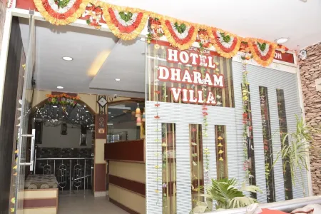 Hotel Dharam Villa Отели рядом с достопримечательностью «Yadvinder Garden»