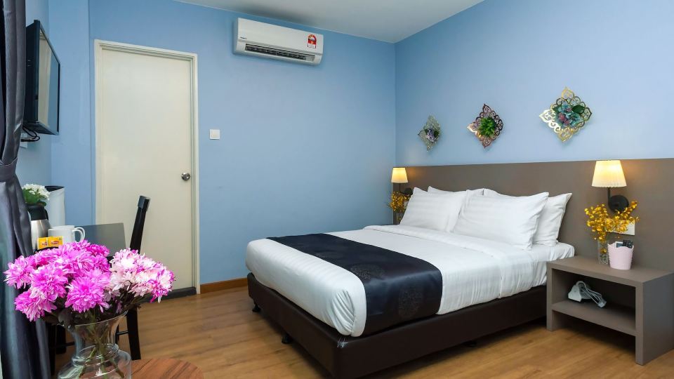DK Hotel