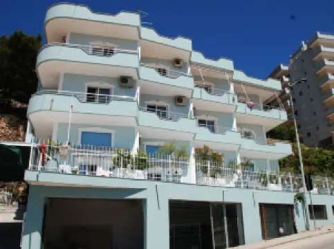 Bebi Hotel and Apartments