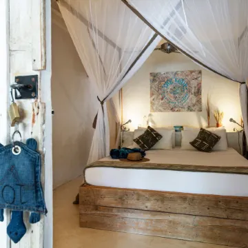 The Loop Beach Resort- Adults Only