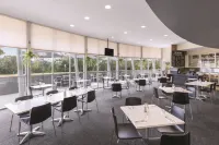 Travelodge Hotel Hobart Airport Hotels in Carlton