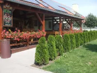 Hotel Selsky Dvur Hotels in Slavkov und Brna