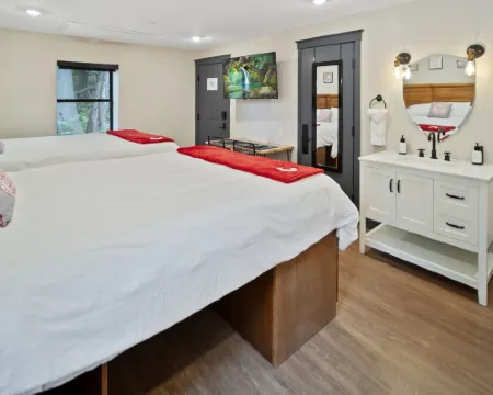 ザ ドーム ホテル イサカのホテル