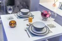 Meridian Serviced Apartments Hotels in Бредфорд