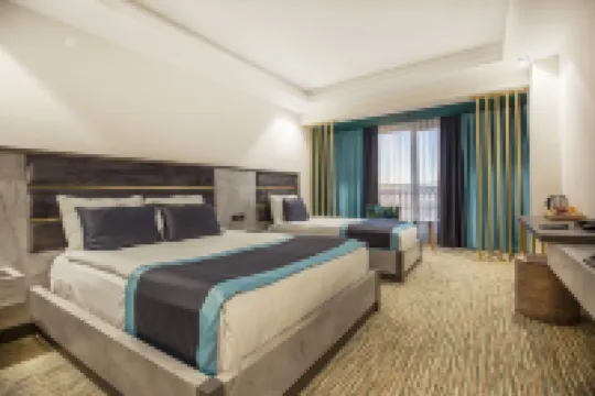 Elifim Resort Hotel Hôtels à : 