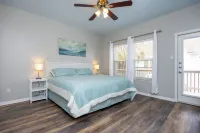 Comfy 3 Bedroom Pets Sleeps 8 Hôtels à proximité de : Gulfstream Condominium