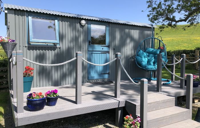 The Peacock Shepherds Hut at Hafoty Boeth