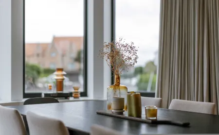 Huswell - Luxury Villa for 8 Guests Near the Beach in Knokke Отели рядом со станцией Heist Railway Station