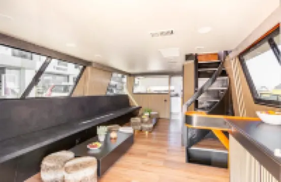 Live on a Luxury 65ft Yacht in Duquesa- Estapona