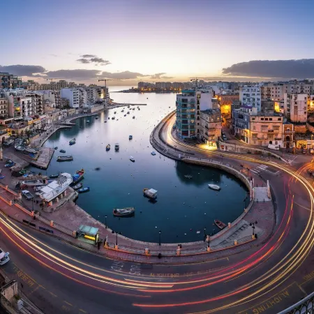Elegant Sliema Penthouse Panoramic Terrace by Buena Vista