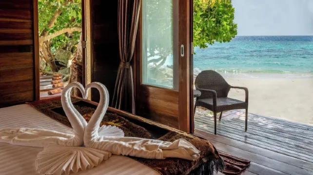 บังกะโลหน้าหาด