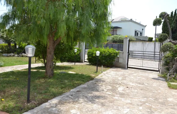 盧奇亞別墅酒店