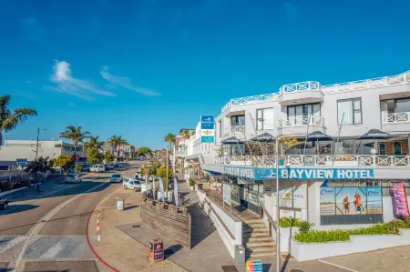 Bayview Hotel Отели в г. Битоу