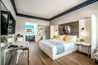 Aspire Inn Studios & Spas Hotels in Bellflower