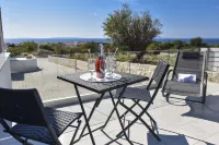 Funtastic C Apartment with Pool and Terrace Hotels in Opcina Novalja