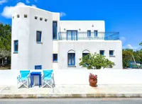 Azzurro Luxury Holiday Villas Hotels near Ζωολογικός Κήπος Πάφου - Pafos Zoo