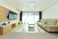 Sokcho Daemyung Heidi Pension