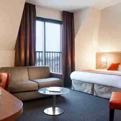 Hôtel Kyriad Strasbourg Lingolsheim Rooms