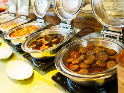 料理 天然温泉 四季彩の湯 スーパーホテルPremier大阪本町駅前の写真