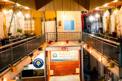 คาลาช ปาร์คาเซ แอนด์ เทนท์ อินน์ โรงแรมใน