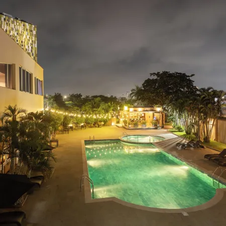 African Regent Hotel