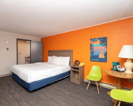 Cedar Motor Inn Hotels in Marquette