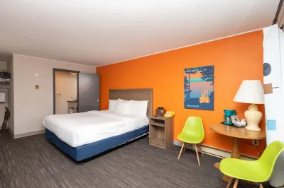 Cedar Motor Inn Hotels in 