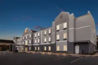 Comfort Suites at Rivergate Mall