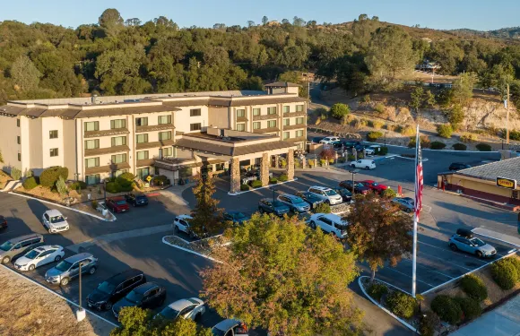 優勝美地南門套房酒店