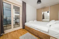 Blue Marlin Apartments Отели в г. Будва