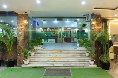 Airport Hotel Grand by Fantasia Hotel di 