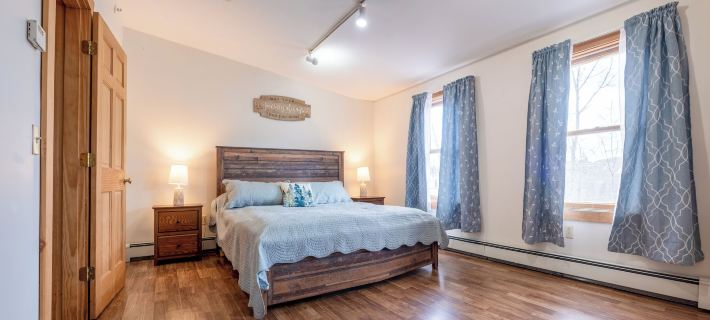 Downtown Apartments in Bar Harbor Hotels in Bar Harbor