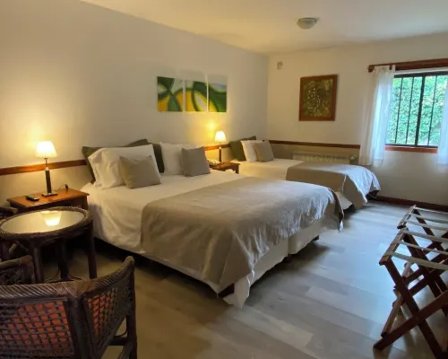 Hotel Austral Ushuaia Hotels near Saint Christopher