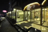Elit Asya Hotel Hotels near Manyas Çamlı Köyü Cami