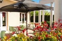 Brit Hotel Blois - le Préma