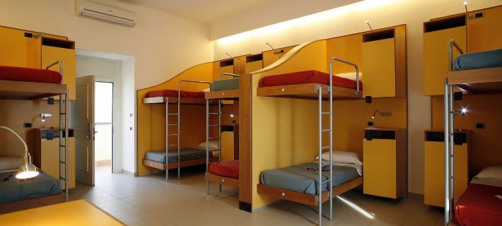 Seven Hostel & Rooms Hotels in Napoli