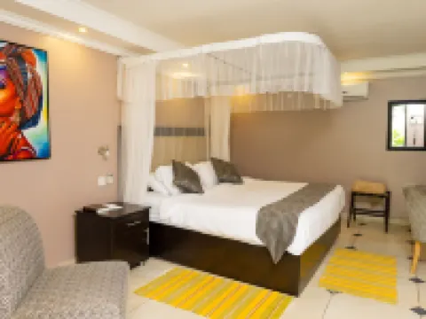 Casa Mia Lodge & Restaurant โรงแรมในบลันไทร์