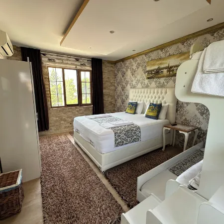 Sinter Terasse House Hotel
