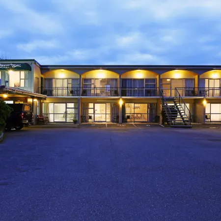 289 Midway Motel