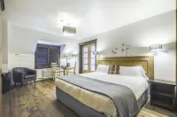 Auberge du Lac Taureau Hotels in Matawinie Regional County Municipality
