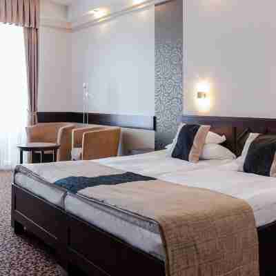 Hunguest Hotel Apollo Rooms