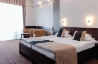 Hunguest Hotel Apollo Hotels in Kaba