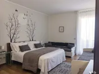 Funivie Del Lago Maggiore Hotels in Laveno-Mombello