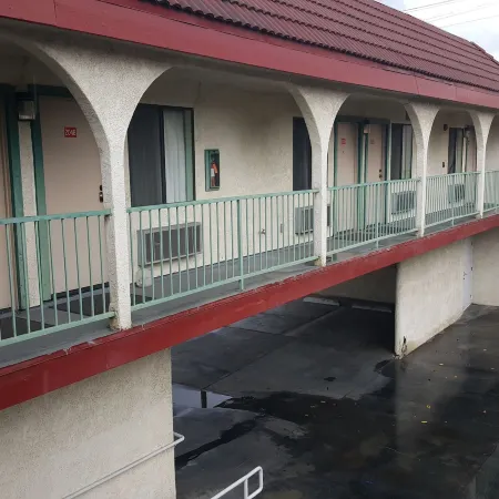 Flamingo Inn Long Beach