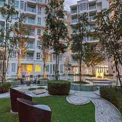 Summer Huahin Condo 2 Bedrooms Pool View Classic Room Hotel Exterior