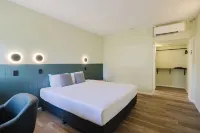 The Heritage Darwin Hotels in The Gardens