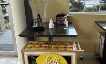 Days Inn by Wyndham Turlock