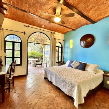 La Villa del Ensueño Hoteles cerca de El Parián