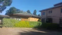 Rose Wood Lounge Hotel a 